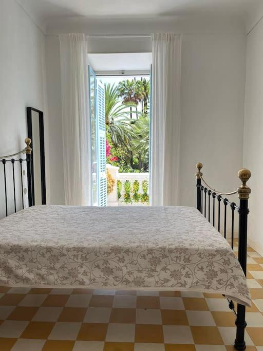 מנטון Beautiful Garden Apartment Steps From The Beach מראה חיצוני תמונה