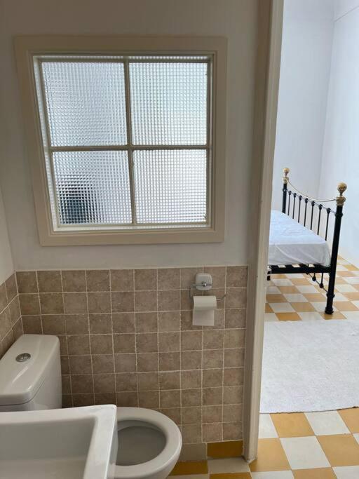 מנטון Beautiful Garden Apartment Steps From The Beach מראה חיצוני תמונה
