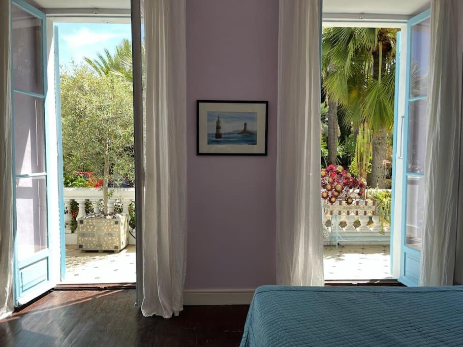 מנטון Beautiful Garden Apartment Steps From The Beach מראה חיצוני תמונה